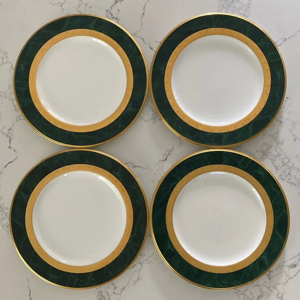 Noritake Fitzgerald | Set of 4 Bone China Dinner Plates (Marbled Green/Gold)